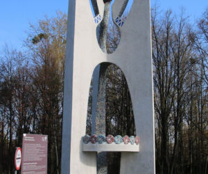 Słynna Karolinka znowu wita wszystkich odwiedzających Park Śląski [ZDJĘCIA]