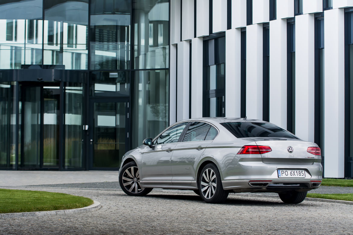 Volkswagen Passat R-Line 2.0 TSI 280 KM 4Motion DSG