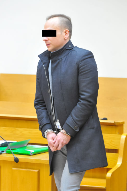 Górniak sfałszowała mój podpis i wywiozła syna.