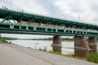 Ruszył remont jednego z głównych mostów w stolicy. Prace potrwają do końca wakacji, co się zmieni? 