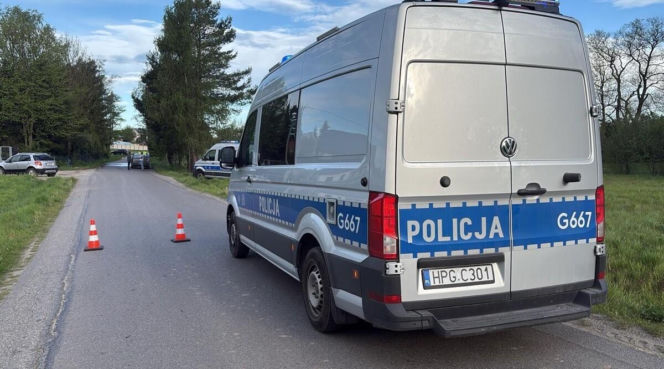 Groźny wypadek w Szynwałdzie. Poszkodowany został motocyklista