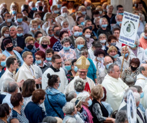 Urodziny Radia Maryja. Tadeusz Rydzyk na mszy w towarzystwie Czarnka