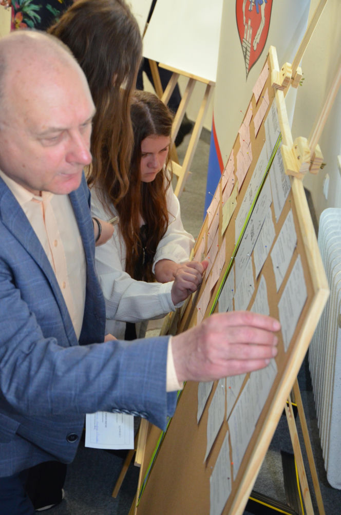 Czy w Siedlcach rośnie pokolenie dialogu? Wielkie podsumowanie debat młodzieżowych