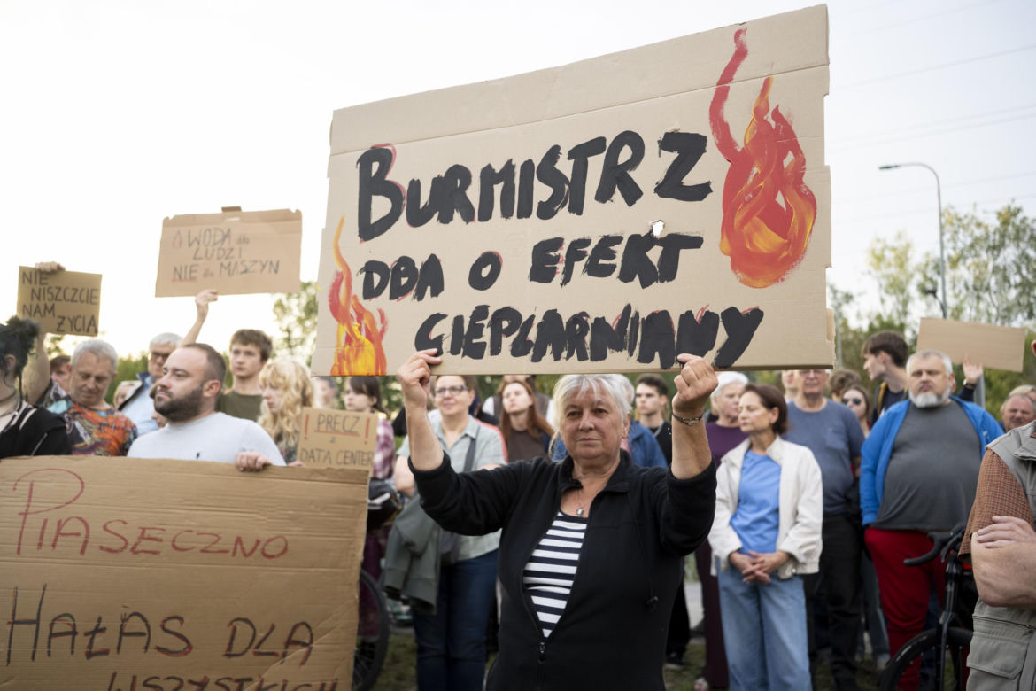 Protest w Piasecznie przeciwko Data Center