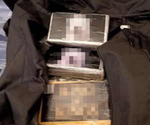 Policjanci z Bydgoszczy odkryli narkotykowy magazyn w jednym z bloków na terenie miasta