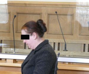 Proces małżeństwa oskarżonego w sprawie śmierci Bohdana Gadomskiego. Znany dziennikarz zmarł po otrzymaniu zbyt dużej dawki insuliny