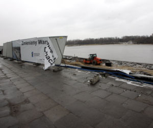 Śnieżyca, wichura w Warszawie