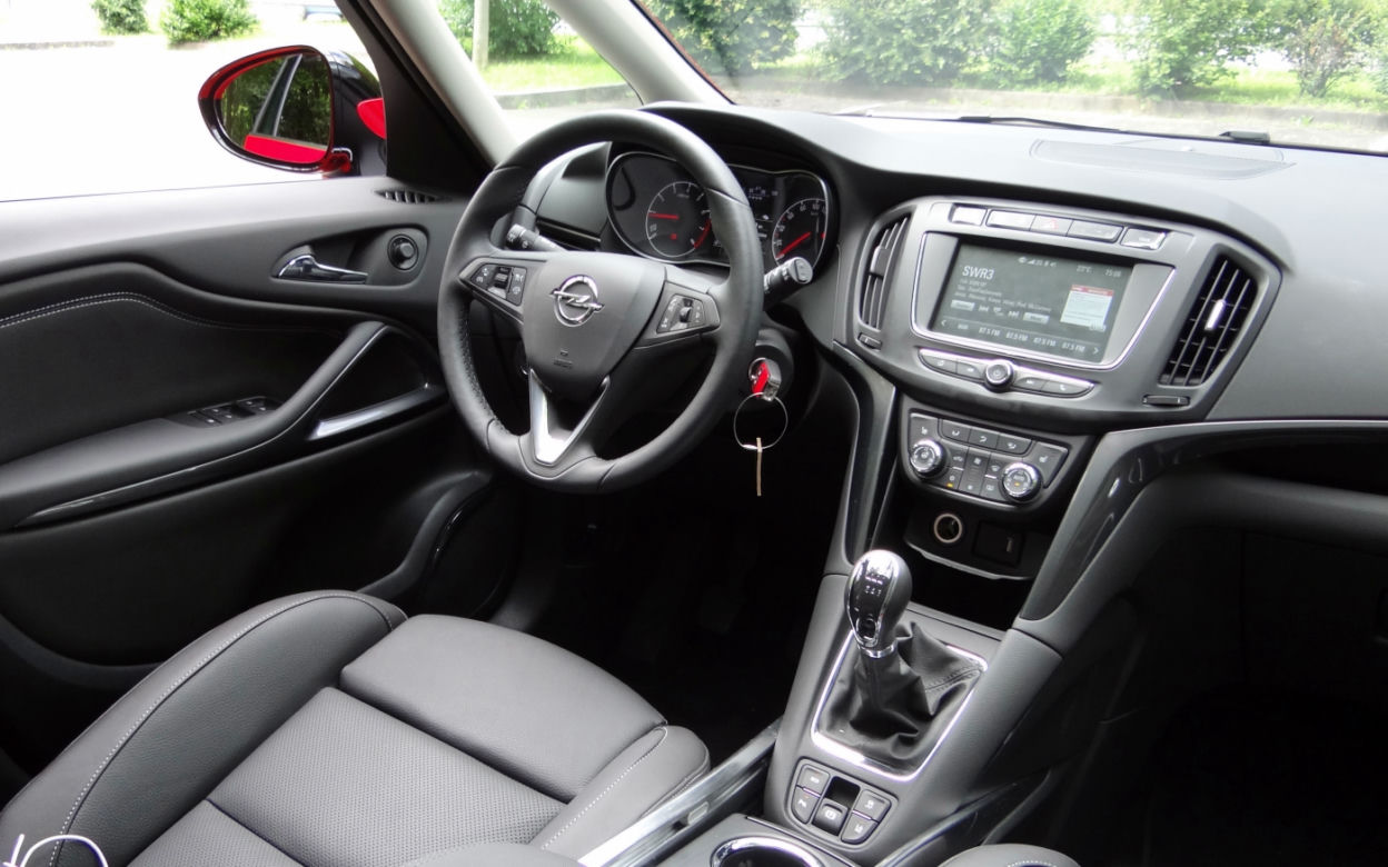 Opel Zafira 2017