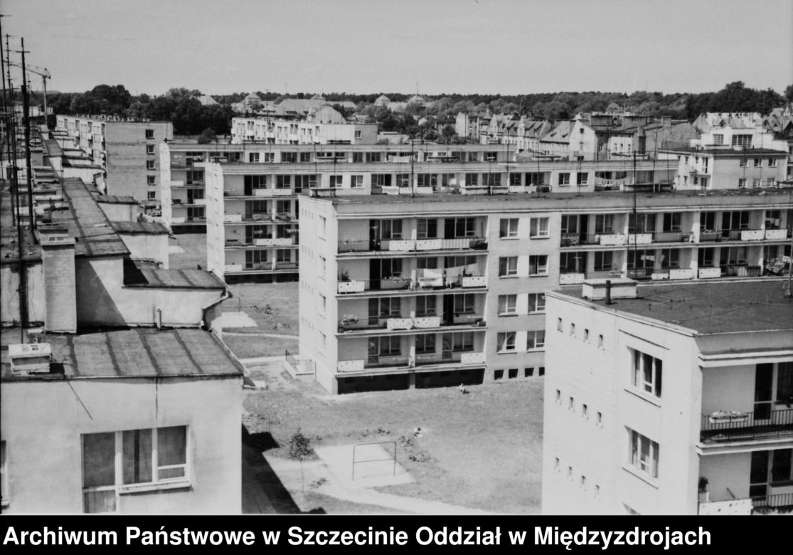 QUIZ PRL. Od dokwaterowań po wielką płytę. Ile wiesz o mieszkaniach w PRL?