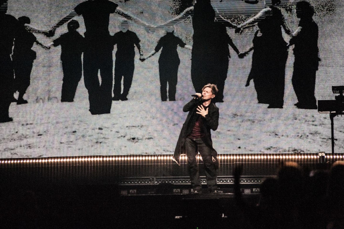 Michael Patrick Kelly „Traces Tour 2026” – trzy godziny intymnej muzycznej podróży w Warszawie [RELACJA]