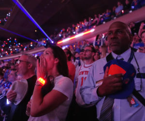 Trump wygwizdany przez kibiców na meczu finałowym NBA w Nowym Jorku, wcześniej zasnął