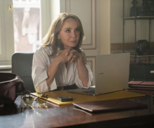 Emily podbija Rzym, a Alfie podyrwa Mindy.