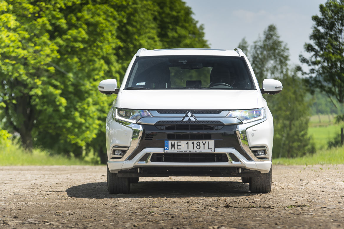 Mitsubishi Outlander PHEV 224 KM Instyle Plus 4WD S-AWC
