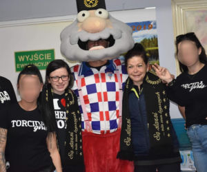 Kolejna wspaniała inicjatywa Torcida Girls! Odwiedziły ośrodek dla bezdomnych kobiet [ZDJĘCIA]