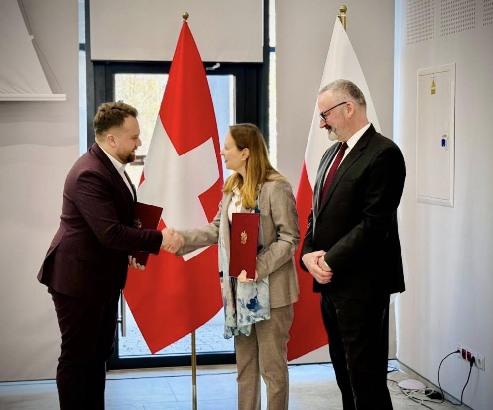 Prezydent Marek Materek podpisał umowę na rekordowe miliony ze Szwajcarii