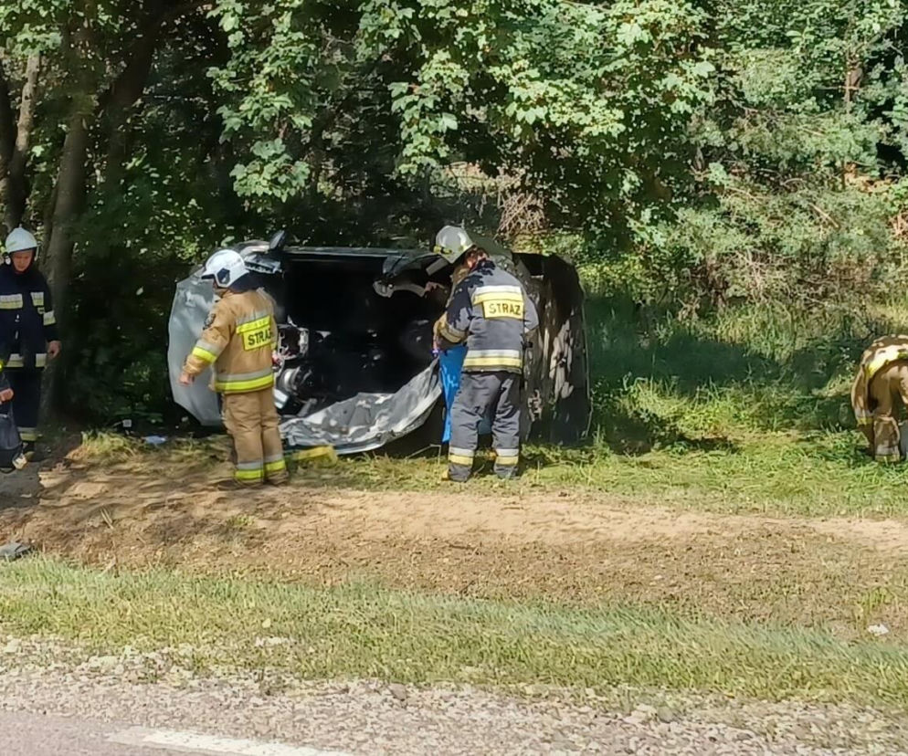 Czechowizna. Kierująca toyotą uderzyła w drzewo