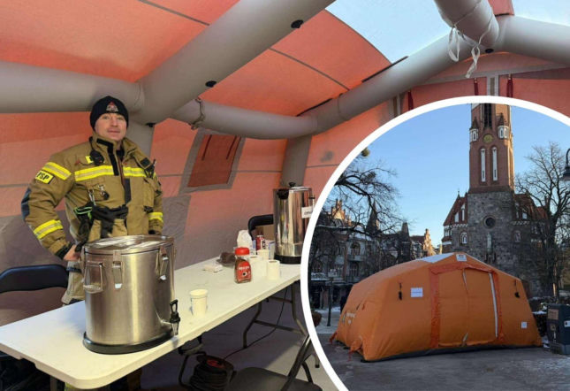 Pomorze walczy z zimnem! Gorący namiot ratuje mieszkańców Sopotu. Pomieszczenie z kawą i herbatą otwarte 24h [GALERIA]