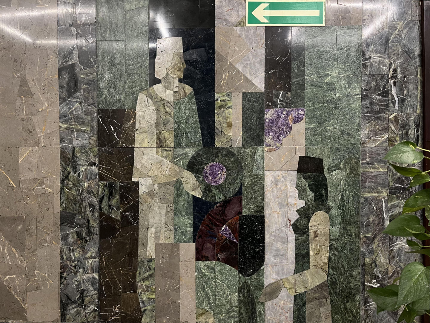 Zabytkowe mozaiki z Foksal 10