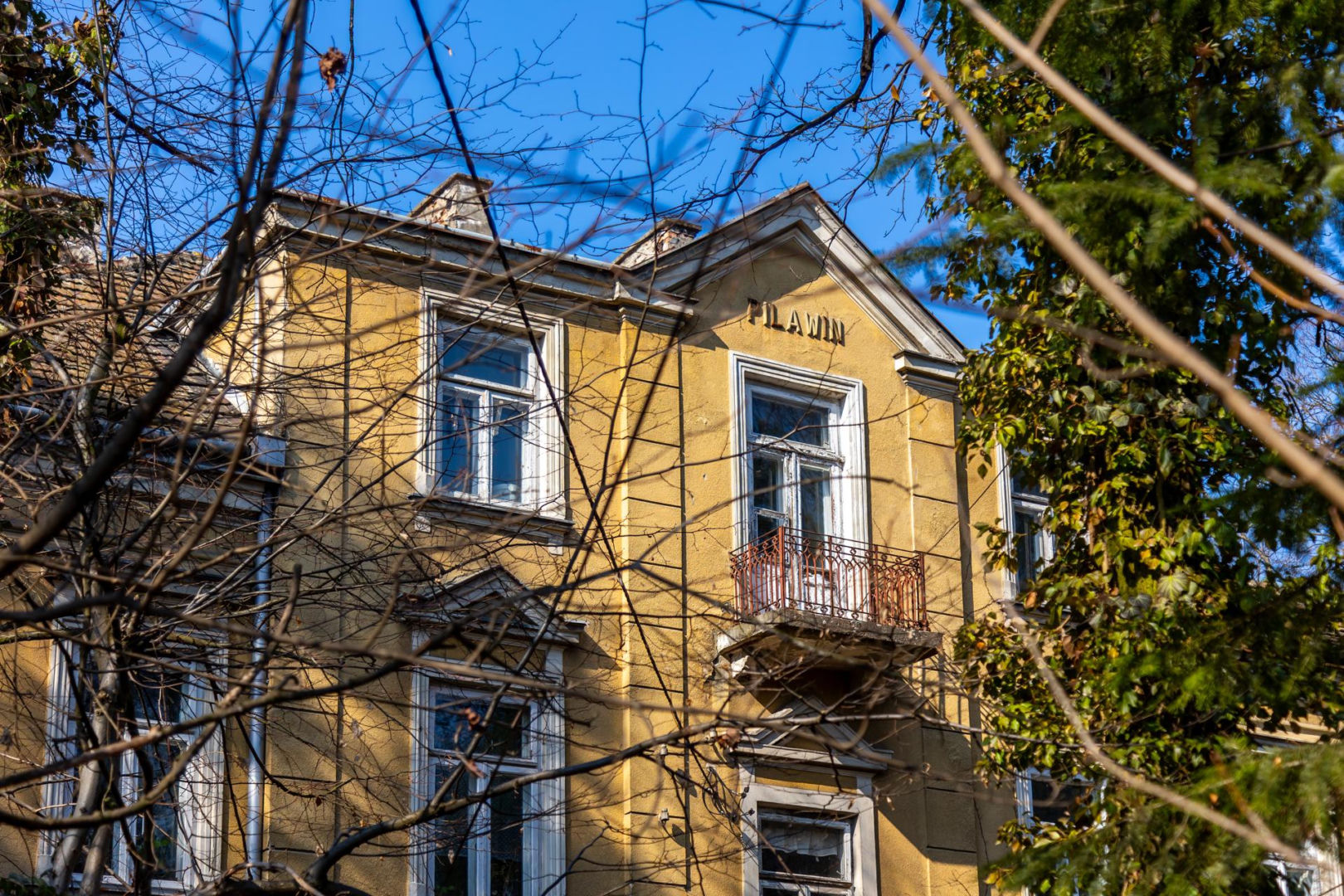 Willa Pilawin, ul. Piasta, Milanówek