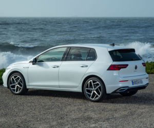 Volkswagen Golf 8 Style / Oryx White
