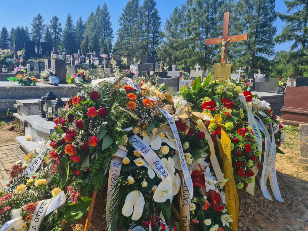 Bracia pracowali razem na polu Stanisława P. rozjechał rozrzutnik