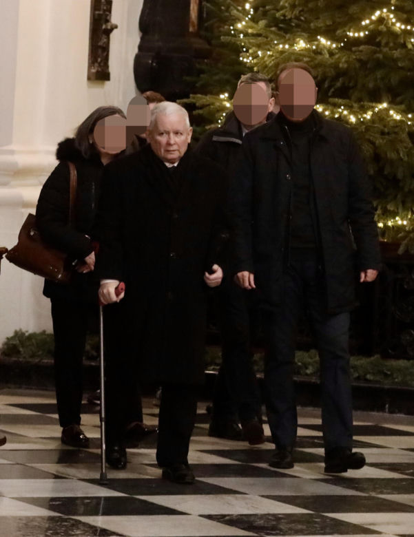 10. rocznica śmierci Jadwigi Kaczyńskiej. Jarosław Kaczyński u boku pani Basi