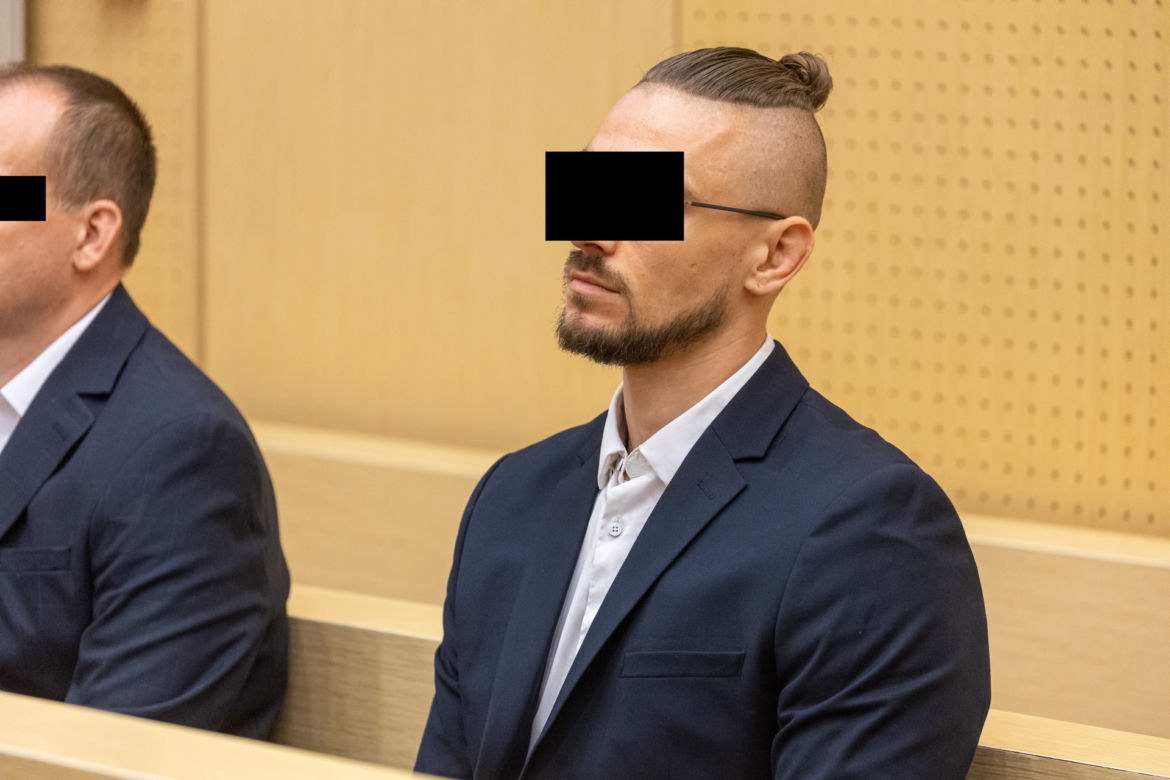 Policjanci strzelali do mężczyzny, który chciał się zabić 