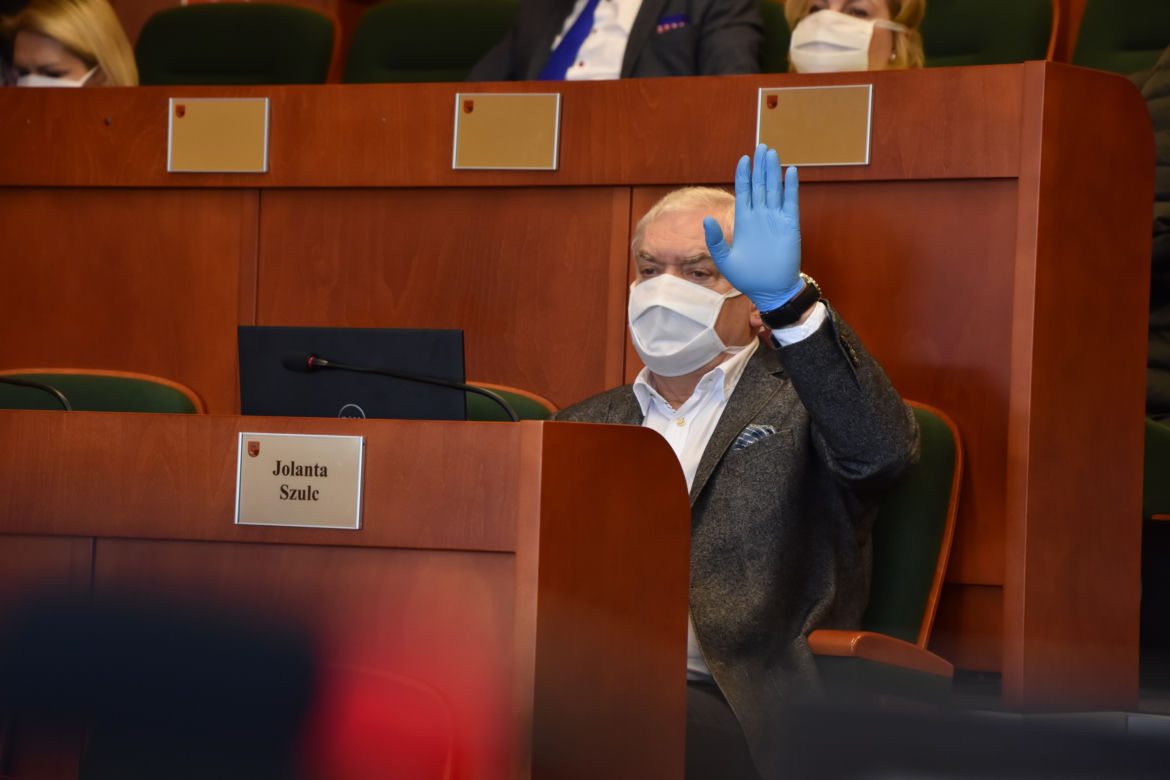 Wyjątkowa sesja sejmiku warmińsko-mazurskiego