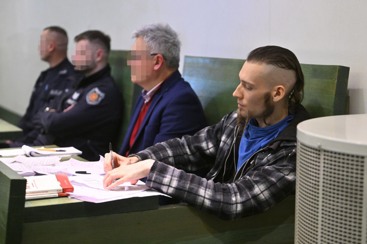Skazany za zabójstwo matki znów walczy o wolność. Jeden z jego wniosków ma 72 strony