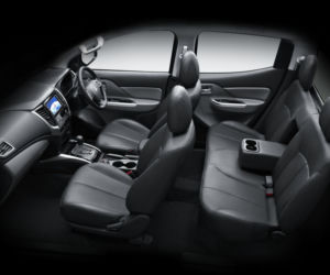 Mitsubishi Triton 2015