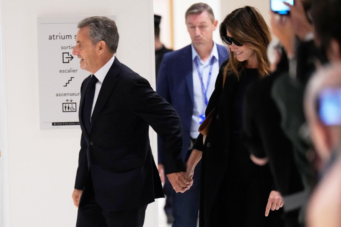 Carla Bruni zrobi to, gdy zamkną Sarkozy'ego! "Każdego dnia"