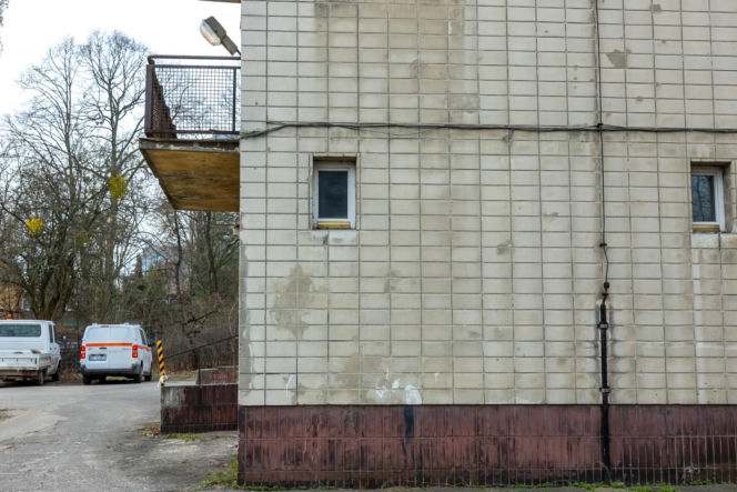 Dawna szkoła powszechna na Słomińskiego 1 w Warszawie