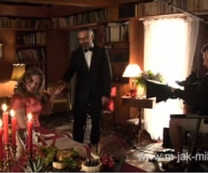 M jak miłość po wakacjach 2015. Anna (Tamara Arciuch), Adam Werner (Jacek Kopczyński) na planie