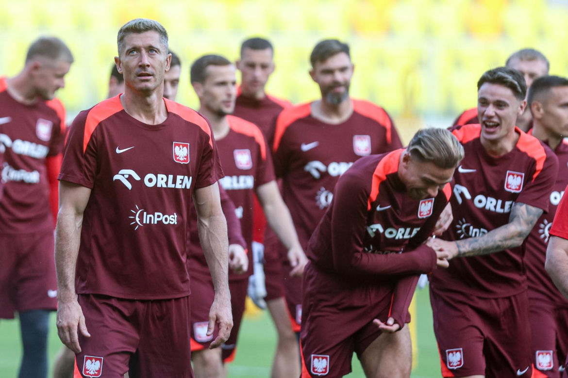 Zgrupowanie polskiej kadry na Śląsku. Jan Urban zdradza plan na Holandię i mówi o problemach