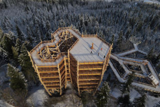 Nowa wieża widokowa w Beskidach otwarta. Będzie nową atrakcją Wisły