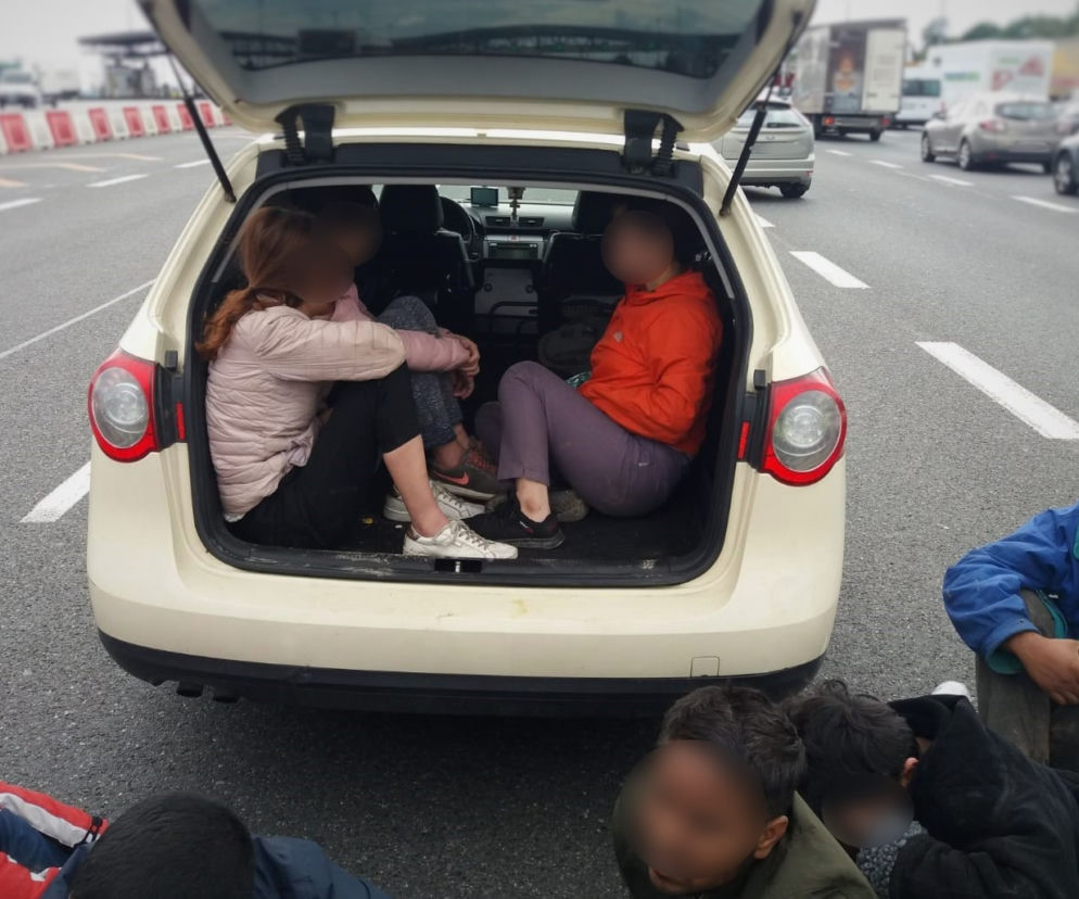 Na A4 zatrzymano dziewięciu nielegalnych imigrantów