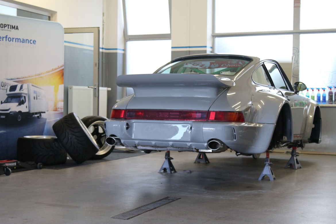 Porsche 911 RWB