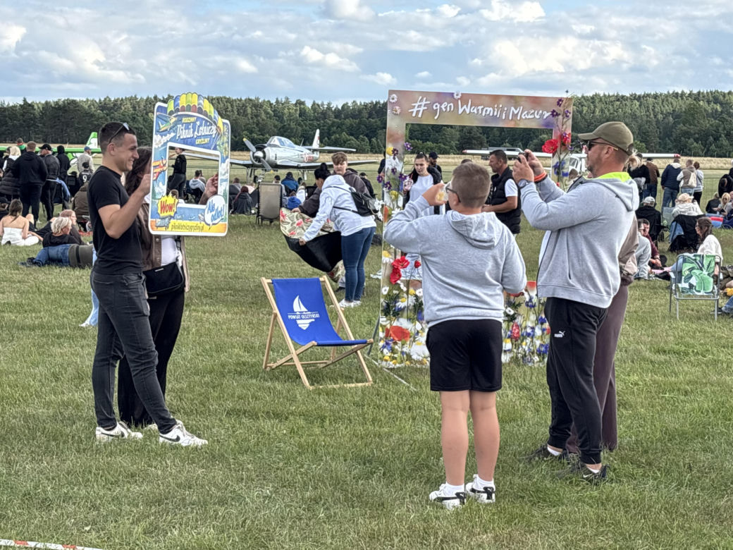 12. Rodzinny Piknik Lotniczy w Gryźlinach