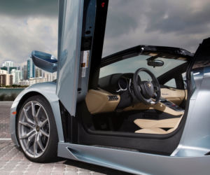 Lamborghini Aventador LP700-4 Roadster