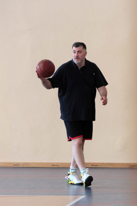 Artur Dziambor walczy na parkiecie