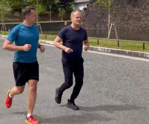 Tusk nie odpuszcza treningów! Premier biega po Tokio