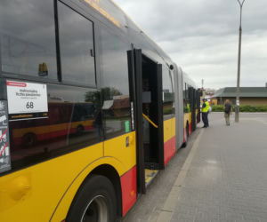 Trwają policyjne kontrole kierowców autobusów w Warszawie! Co bada policja? [ZDJĘCIA]