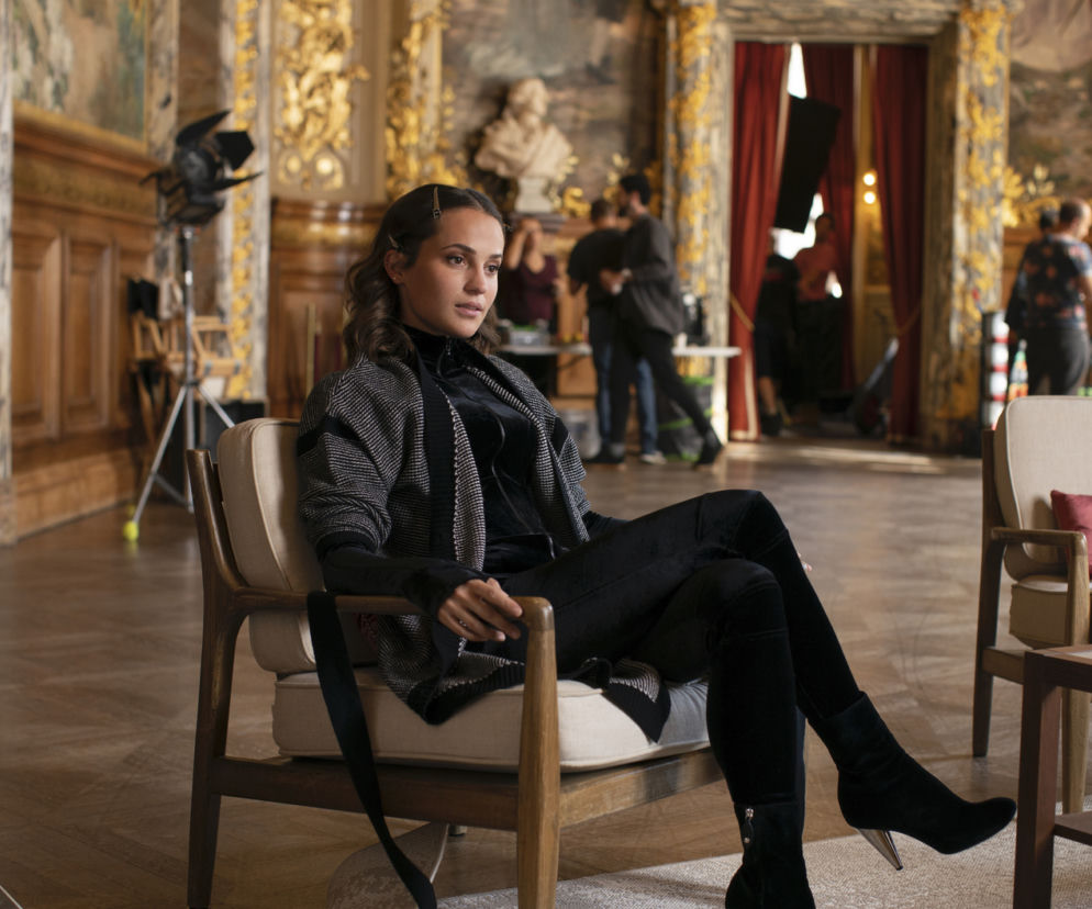 Alicia Vikander w serialu HBO Max „Irma Vep
