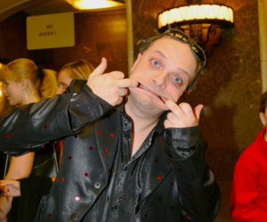 Krzysztof Skiba i jego wizerunek na przestrzeni lat. Tak zmieniał się lider Big Cyca