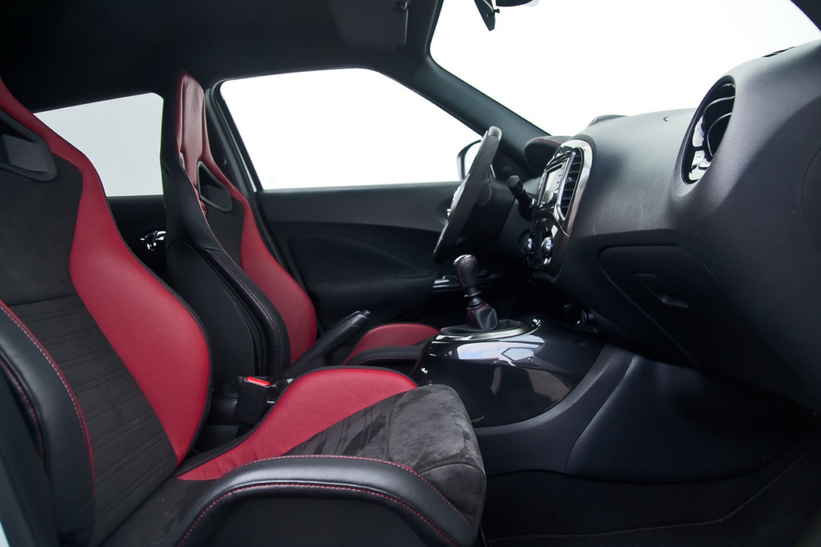 Nissan Juke NISMO RS 1.6 DIG-T 2WD