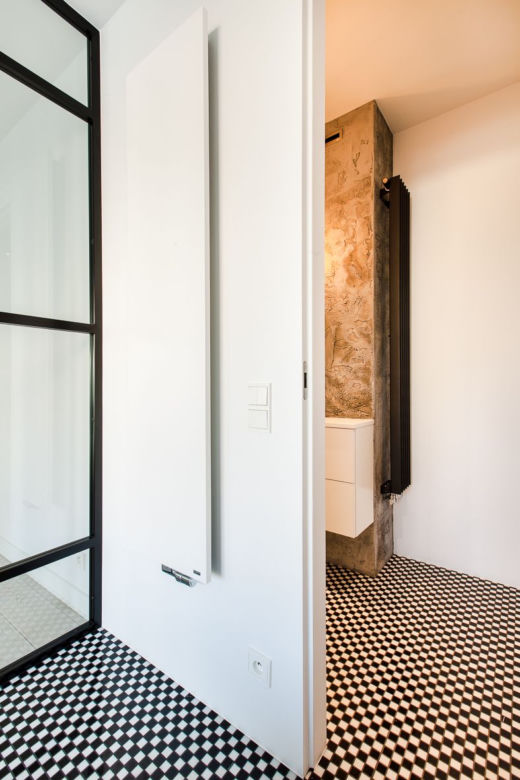 100-metrowy nowoczesny apartament w bieli