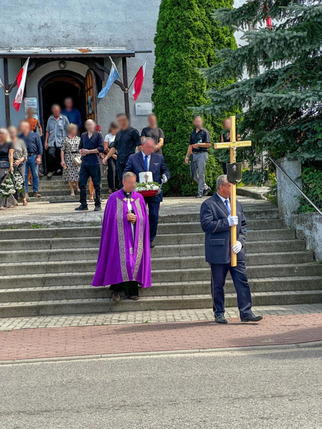 Damian spłonął w aucie