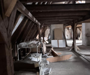 Dwór Czarne w Jeleniej Górze