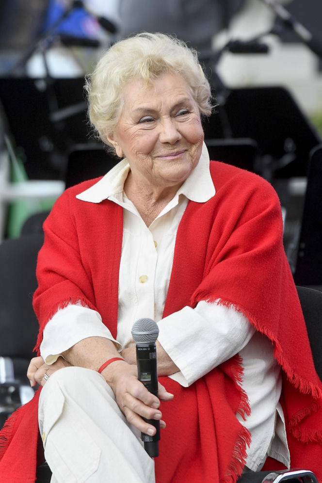 Teresa Lipowska kiedyś i dziś. Tak przez dekady zmieniała się uwielbiana Barbara z "M jak miłość"
