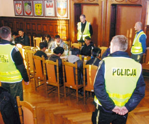 Afgańczycy uciekali w chłodni